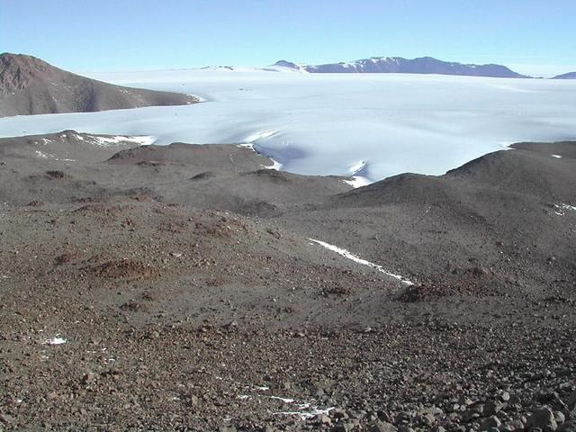Polygon Spur and McCarthy Glacier, to the south.