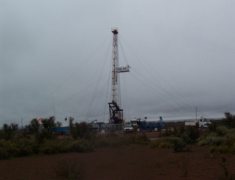 Oil workover rig