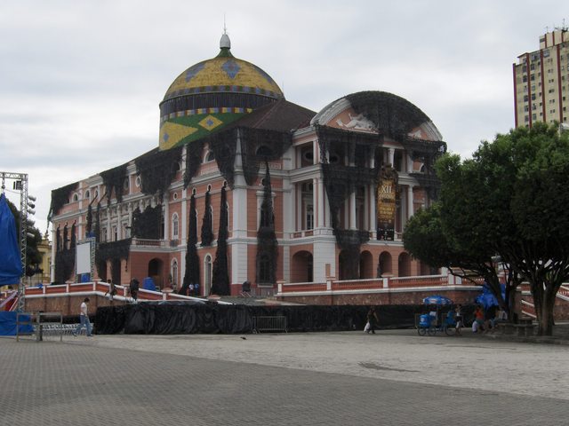 THE BEAUTIFUL THEATER HOUSE AT MANAUS CITY