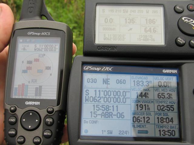 Fotos dos 3 GPS usados no registro da confluência.