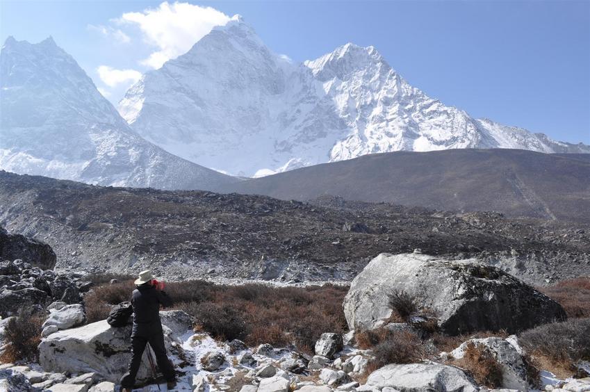 Stopping to admire the spindrift off the less frequently seen side of Ama Dablam.