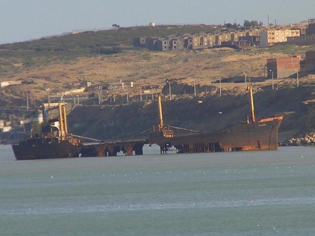 A grounded wreck north of the port of Mostaganem