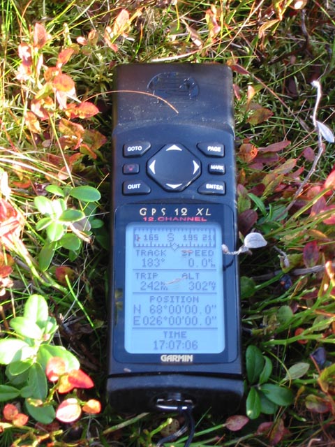 My GPS receiver at the confluence.