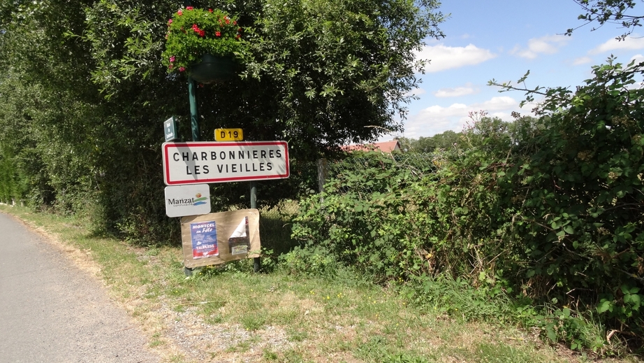 Placename sign of Charbonnières-Les-Vieilles