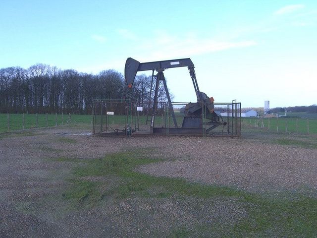 Ölförderanlage / Oil pump