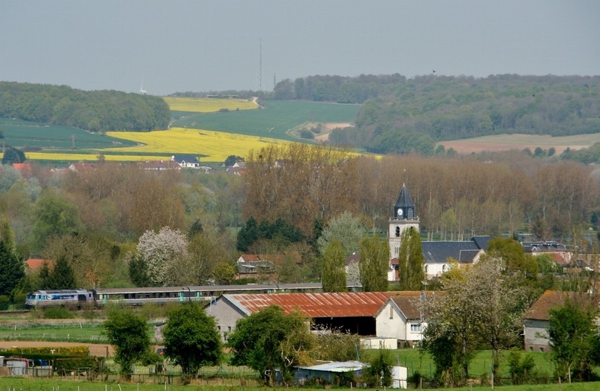 The village of Condé-Folie