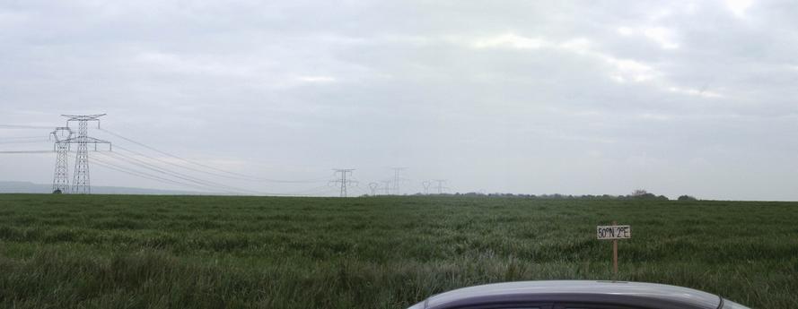 Confluence ~50m inside the wheat field - view to SE
