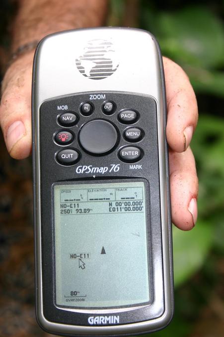 Another view of the GPS, showing distance at 94 meters