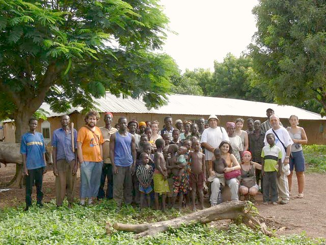 Visitantes y gente de Mobakper (Ghana) - Visitors and people from Mobakper (Ghana)