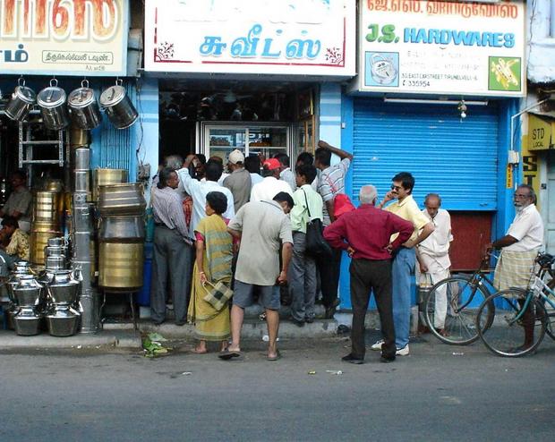 Halwa shop in Tirunelveli
