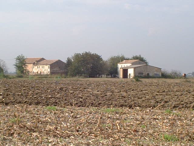The tiny village of Villanova Marchesana