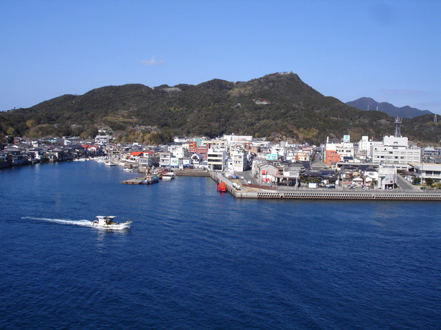 The fishing port town of Ushibuka in Amakusa, a typical small Japanese fishing port.