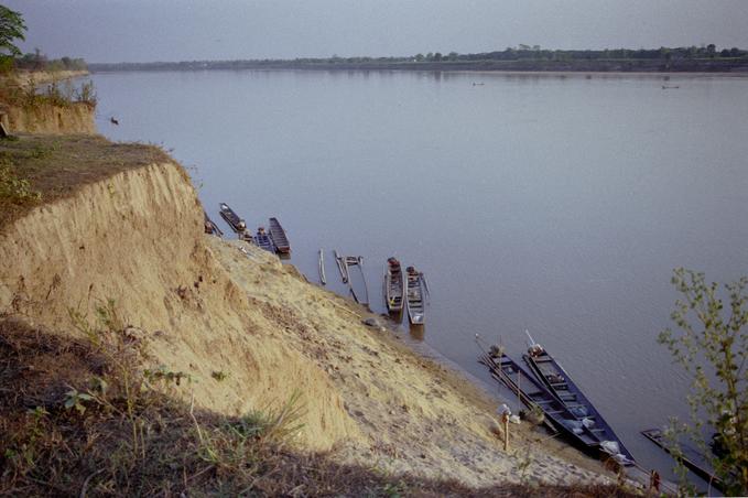 Boats on the Mekong about 1km due south of confluence