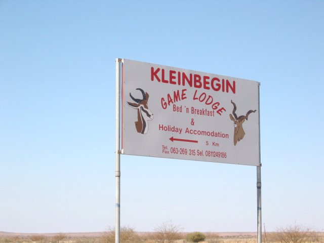 Kleinbegin Game Lodge gate
