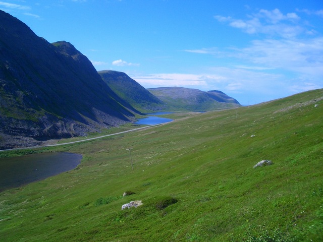Landscape between confluence point and Tufjord