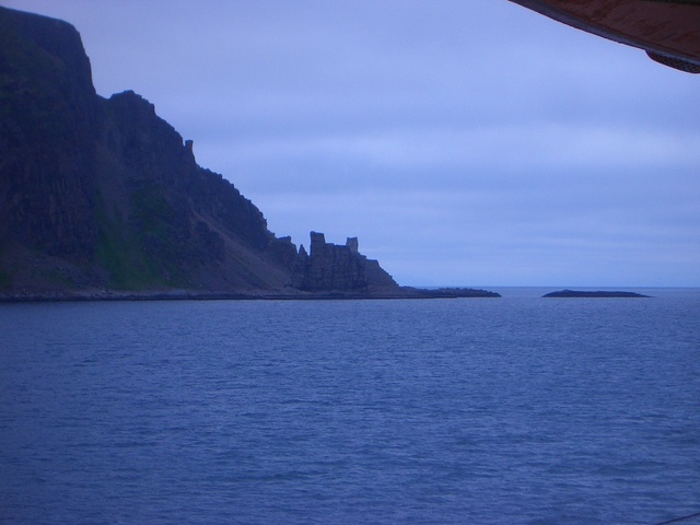 Monumental rock formations just before arriving at Kjøllefjord.