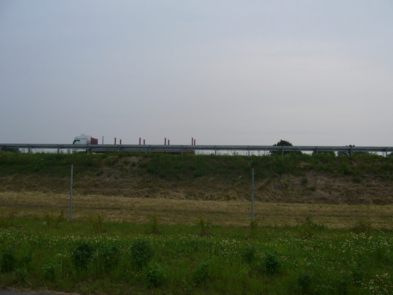  Nort view, towards highway - Północ, widok na autostradę 