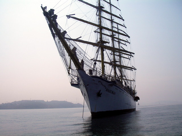 "Nadezhda" sailer