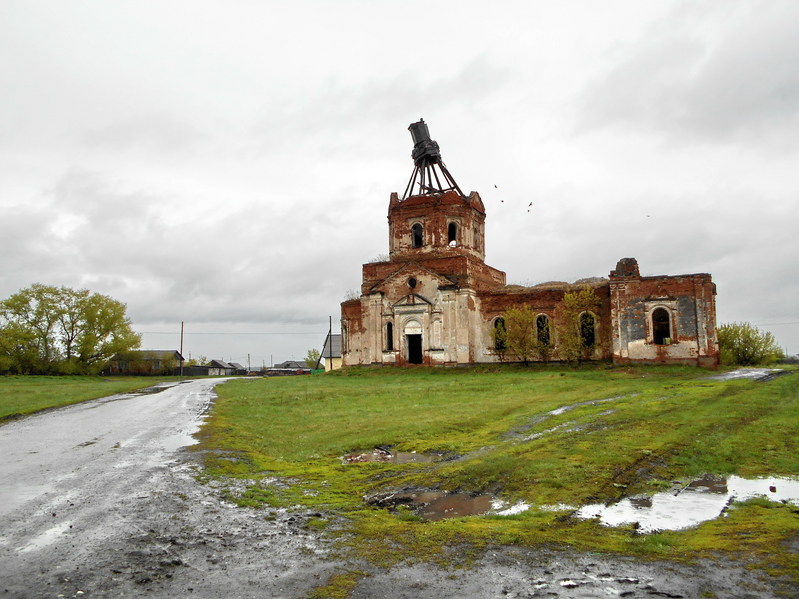 Останки церкви в Матасах/Church ruins in Matasy