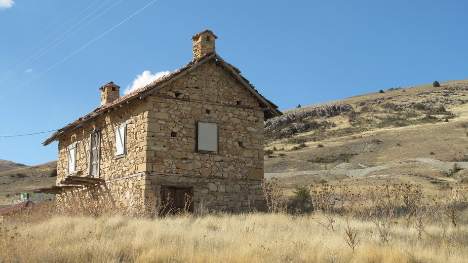 Stone house close to Nebiler village