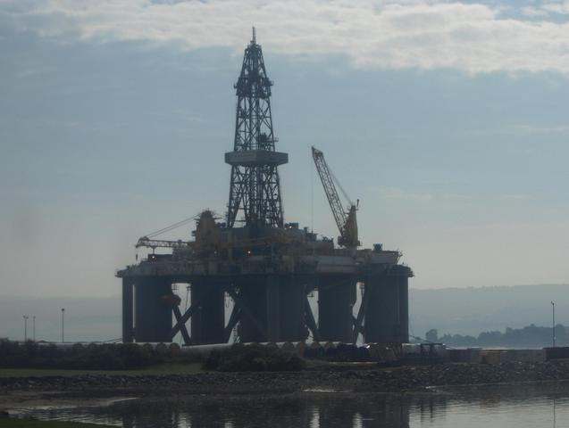 AN OIL DRILING RIG IN CROMARTY FIRTH BY INVERGORDON TOWN