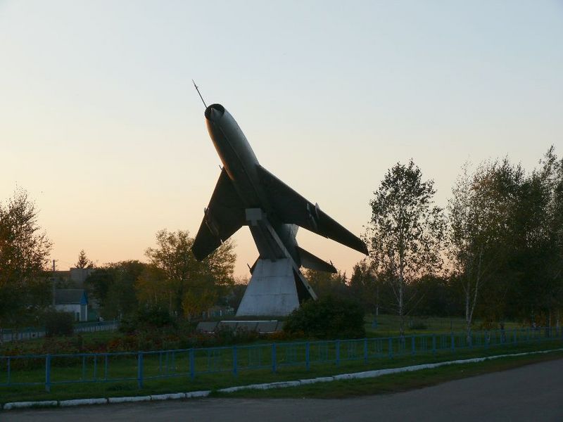 Памятник в селе Нехайки/Monument in Nekhaiki village