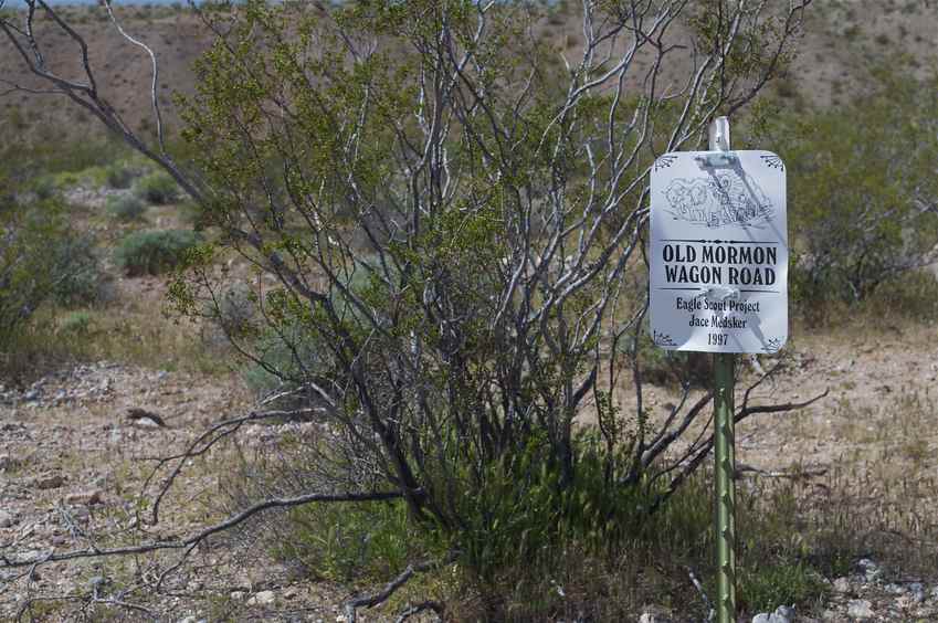 A sign marking the "Old Mormon Wagon Road", seen en route to the confluence point