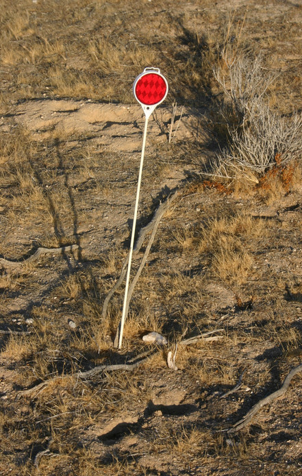 Close-up of the reflector that an earlier person left.