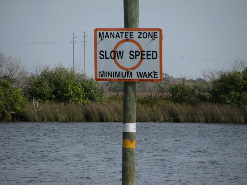 Sign reminding boaters this is a Manatee Zone