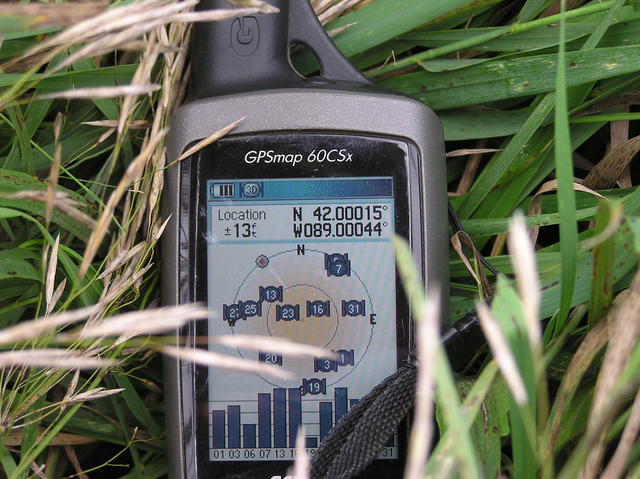 My GPS receiver, 131 feet from the confluence point