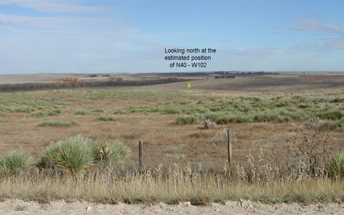 The approximate location of the confluence, looking north.