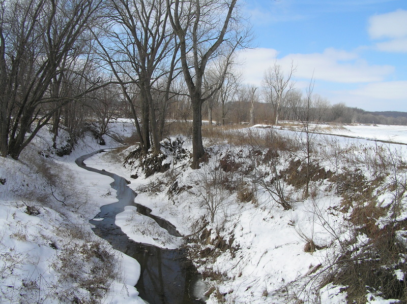 Nearest ditch to the confluence, about 1 kilometer southeast of the confluence, looking southwest.