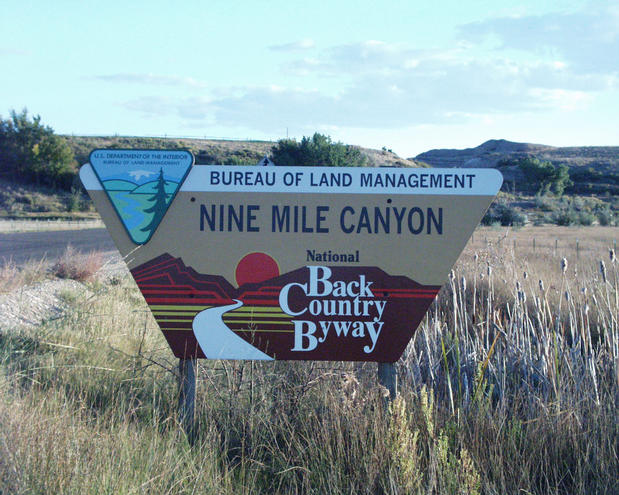 Nine Mile Canyon road