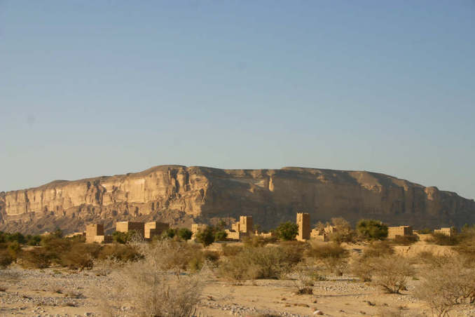 Village in Wādiy Jirdhān
