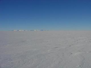 #1: View to south toward Heimefrontfjella