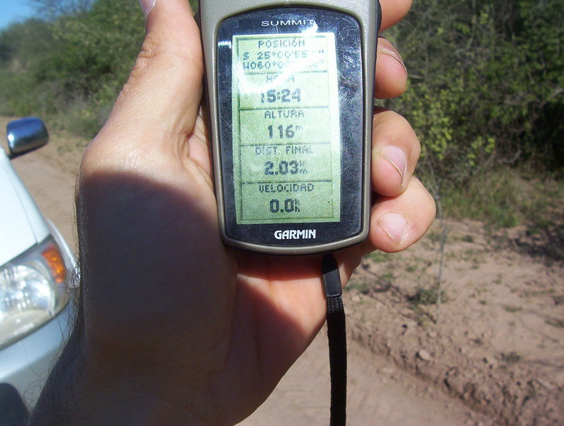 GPS a 2000m de la confluencia. GPS at 2000 mt CP