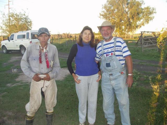 Cristina, Carlos y Alcides