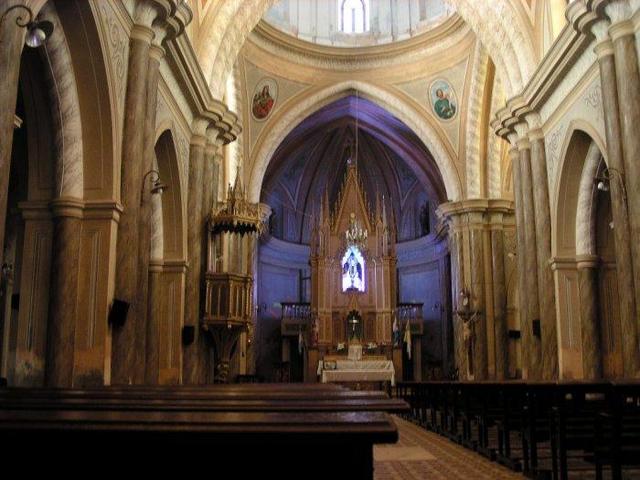 the interior of the Cathedral of Villa Concepción del Tío
