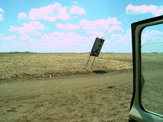 Street sign near the Flinders River crossing. Only 63km to Debella.