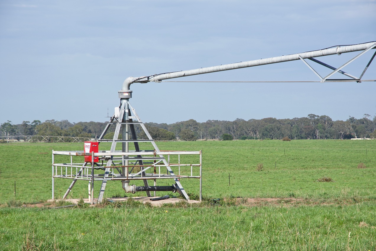 A close-up view of the central pivot irrigation machine just to the west of the point