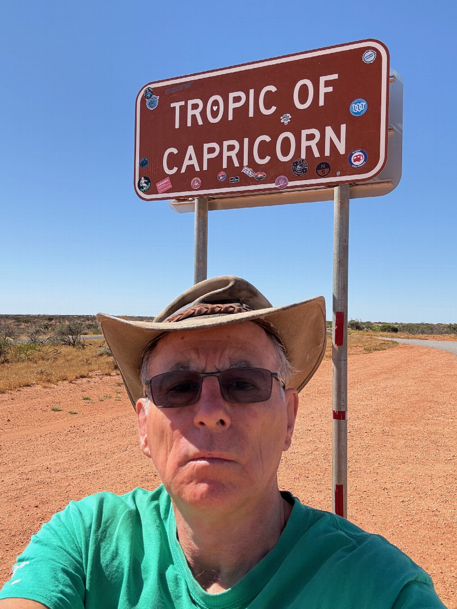 At the Tropic of Capricorn (about 0.56 Degrees to the North)