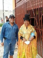 #10: En compañía de la dama Boliviana / Accompanied by the Bolivian lady