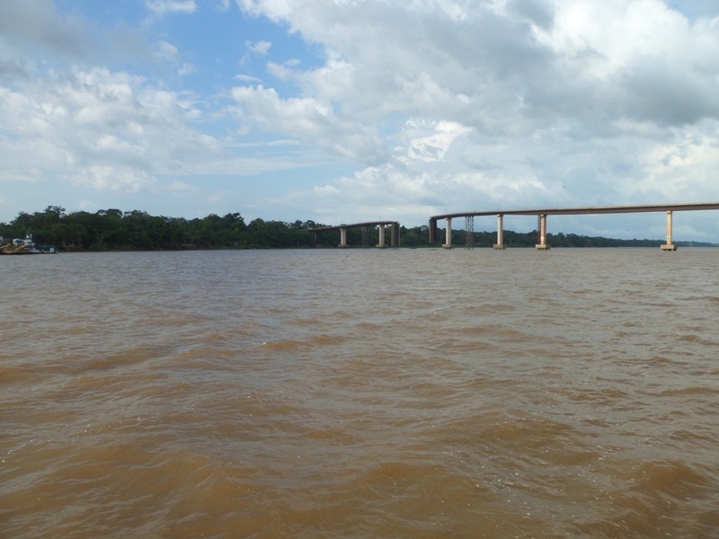 Primeira travessia de balsa e a ponte quebrada - first river crossing by ferry and the broken bridge