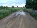 #10: Barro na estrada, coisa rara no sertão - muddy road, uncommon in this dry region of Brazil