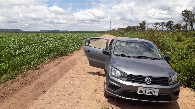 #8: Paramos o carro à beira da plantação e próximo à rodovia - we stopped the car at the edge of the plantation and near the highway