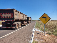 #8: A rodovia passa a 800 metros do ponto exato - the highway passes 800 meters to the exact point