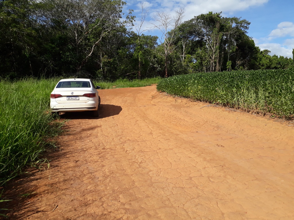 Parei o carro 3,2 quilômetros da confluência - I stopped the car 3.2 kilometers to the confluence