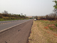 #12: Paramos o carro no acostamento da rodovia – we stopped the car at the shoulder of the highway