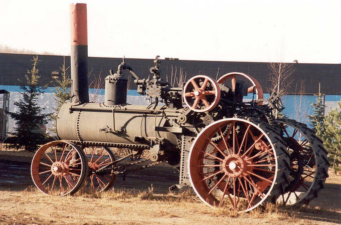 Town of Athabasca: Self-propelled steam tractors like this were used to power threshing machines at the beginning of the twentieth century.