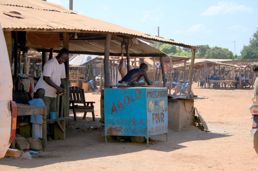 Local restaurant at the market of M'Benge